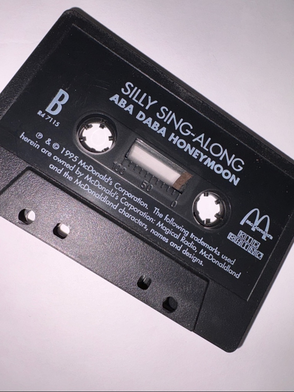 Silly Sing Along Aba daba Honeymoon Mcdonald's cassette